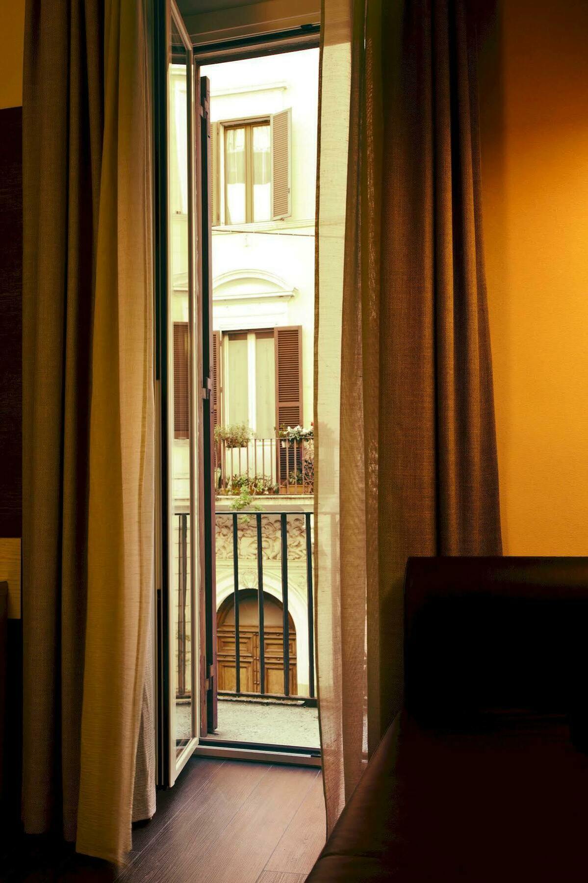 Corso 12 Roma Acomodação com café da manhã Exterior foto
